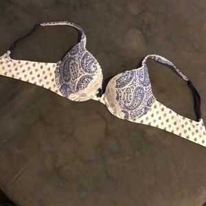 Victoria’s Secret Push-up Bra